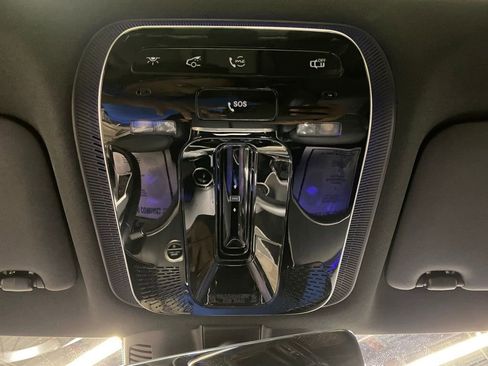 Used 2025 Mercedes-Benz C 300 Sedan image 40