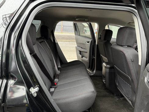 Used 2017 GMC Terrain SLE image 17