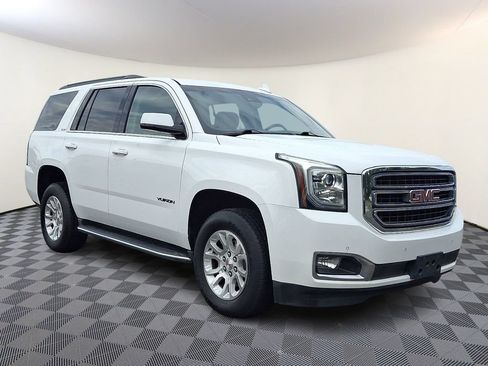 Used 2019 GMC Yukon SLE w/ Convenience Package AWD/4WD image 1