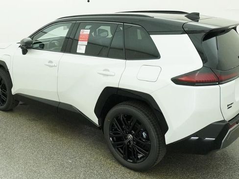 New 2026 Toyota RAV4 XSE AWD/4WD image 5