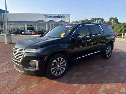 Used 2023 Chevrolet Traverse Premier