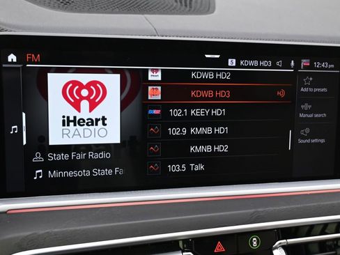 Used 2021 BMW X7 xDrive40i w/ Premium Package image 30