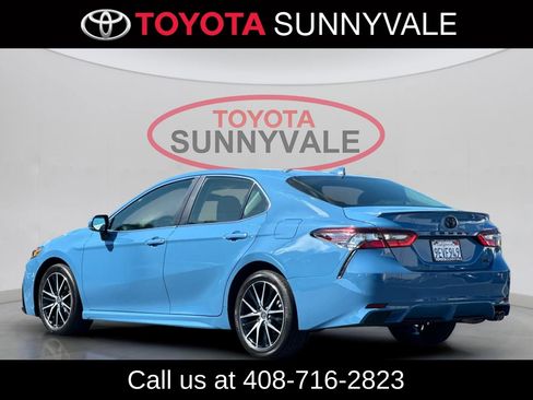 Used 2023 Toyota Camry SE FWD image 7