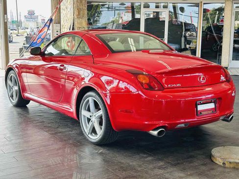 Used 2005 Lexus SC 430 Convertible RWD image 12