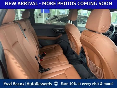 Used 2023 Audi Q7 3.0T Premium w/ Convenience Package AWD/4WD image 14