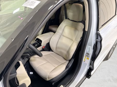 New 2026 Lincoln Corsair Premiere FWD image 10