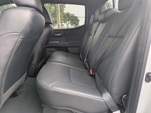 Used 2021 Toyota Tacoma TRD Sport w/ TRD Premium Sport Package AWD/4WD image 14