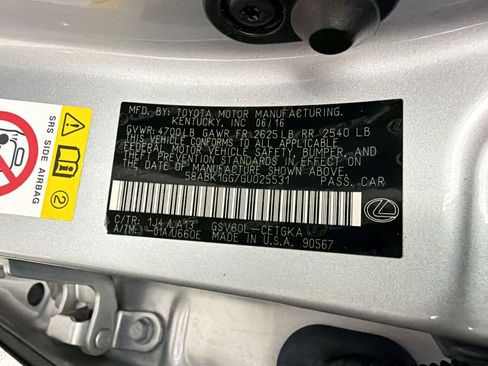 Used 2016 Lexus ES 350 w/ Premium Package w/Wood Trim FWD image 22