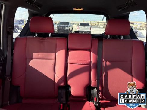 Used 2023 Lexus GX 460 Premium w/ Premium Package AWD/4WD image 5