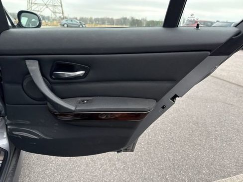 Used 2011 BMW 328i Sedan image 17