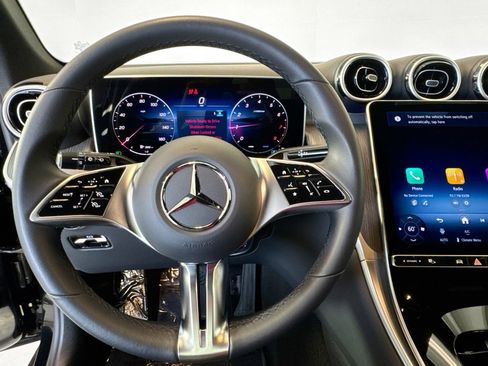 Certified 2026 Mercedes-Benz GLC 300 image 11