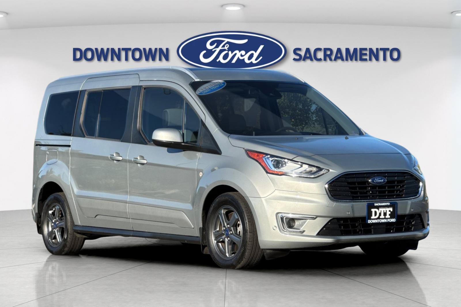 Used 2023 Ford Transit Connect Titanium FWD image 10