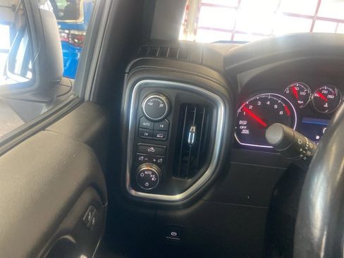 Used 2019 Chevrolet Silverado 1500 LT w/ All-Star Edition image 31