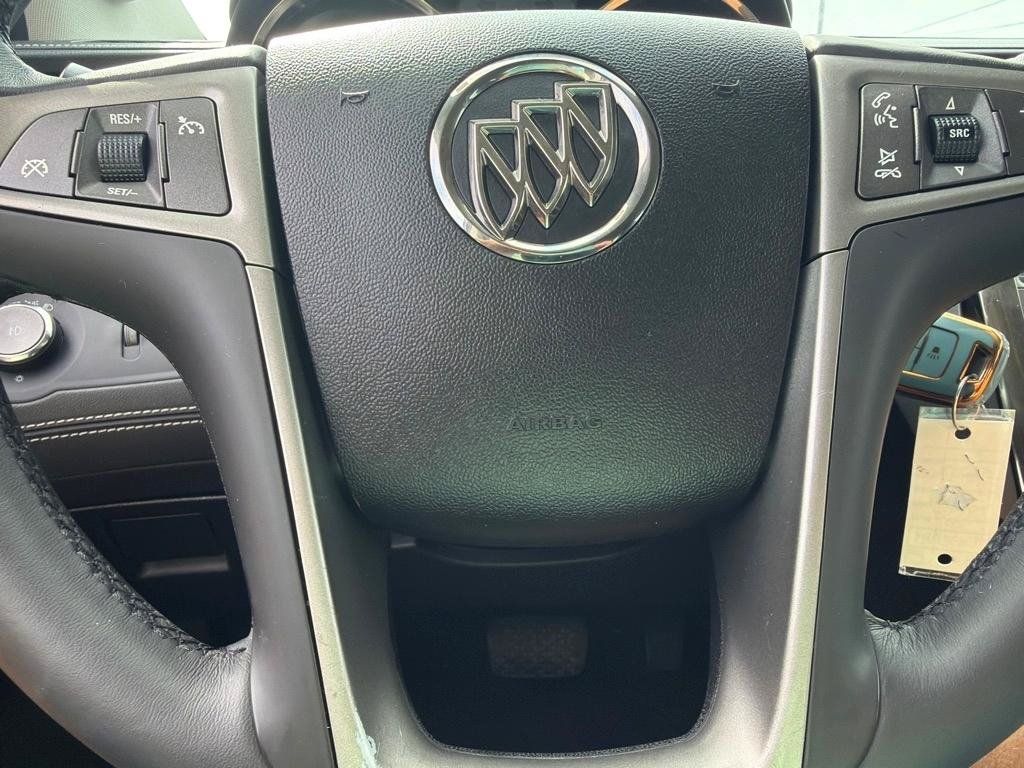 Used 2010 Buick LaCrosse CXL FWD image 16