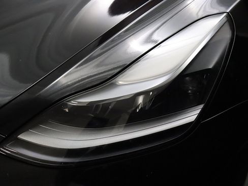 Used 2022 Tesla Model 3 Long Range image 26