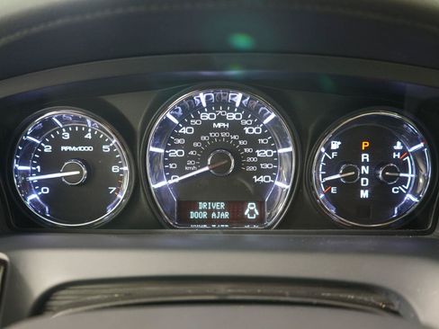Used 2011 Lincoln MKS FWD image 15