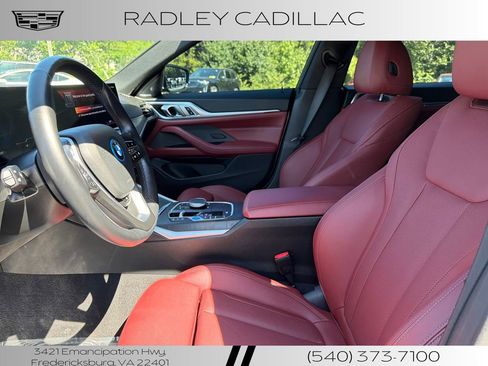 Used 2023 BMW i4 eDrive40 RWD image 3
