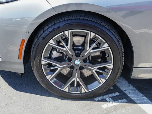 Used 2025 BMW 228i xDrive AWD/4WD image 9