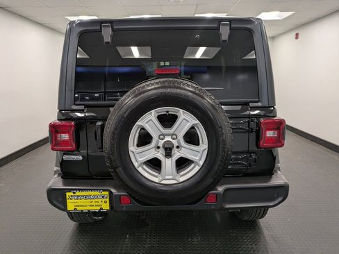 Used 2021 Jeep Wrangler Unlimited Sport S image 5
