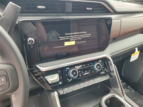 New 2026 GMC Sierra 2500 Denali Ultimate image 24