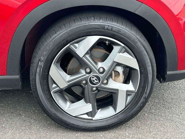 Certified 2023 Hyundai Venue Limited w/ Cargo Package FWD image 8