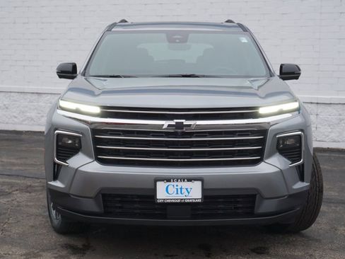 New 2026 Chevrolet Traverse LT image 4