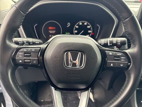 Used 2023 Honda Pilot Touring image 12