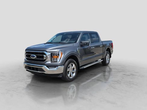 Used 2022 Ford F150 XLT w/ Equipment Group 302A High AWD/4WD image 4
