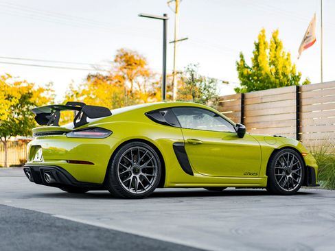 Used 2023 Porsche 718 Cayman GT4 RS image 16