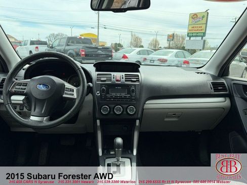 Used 2015 Subaru Forester 2.5i Limited AWD/4WD image 21