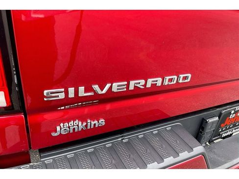 Used 2024 Chevrolet Silverado 3500 High Country w/ High Country Premium Package image 33