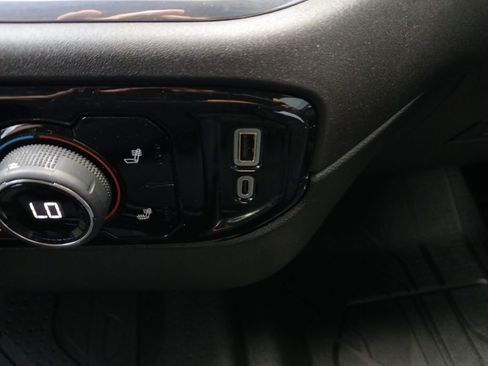 Used 2024 Chevrolet Silverado 1500 LT w/ Protection Package image 6