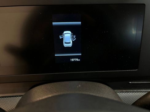 Used 2025 Kia Sportage LX image 40