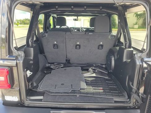 Used 2021 Jeep Wrangler Unlimited Sport w/ Sun And Sound Package AWD/4WD image 7