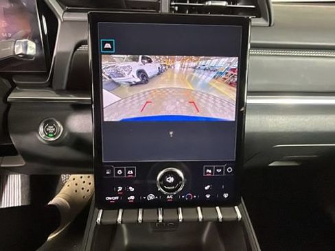 New 2026 GMC Terrain Elevation w/ Black Edition AWD/4WD image 24