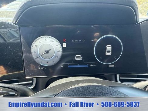 Used 2024 Hyundai Elantra SEL w/ Convenience Package FWD image 31