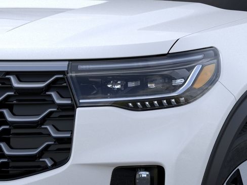 New 2026 Ford Explorer Platinum w/ LUX Leather Package AWD/4WD image 19