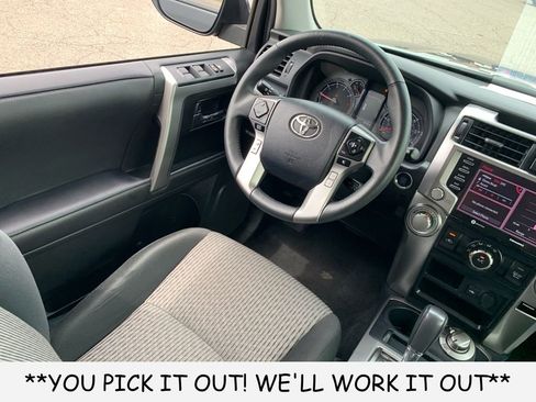 Used 2024 Toyota 4Runner SR5 AWD/4WD image 26