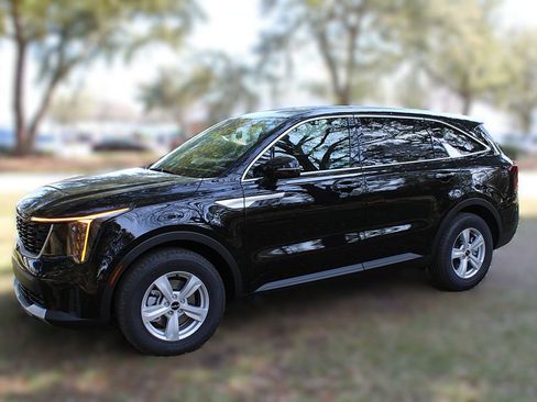 New 2026 Kia Sorento LX image 16