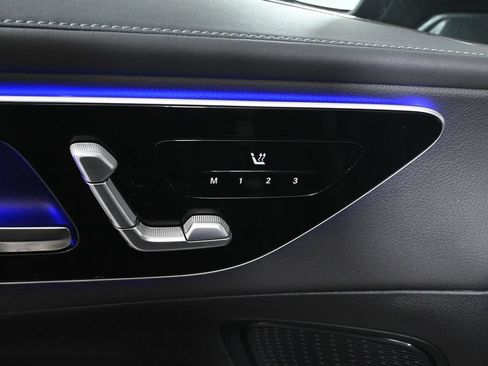 Certified 2026 Mercedes-Benz GLC 300 4MATIC image 23