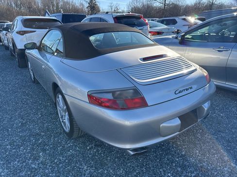Used 2004 Porsche 911 Carrera image 4