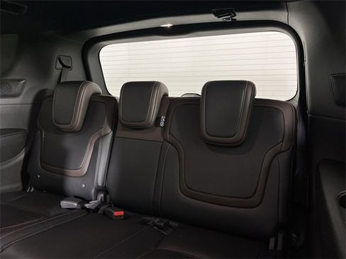New 2026 Nissan Armada SL w/ Captain's Chari Seat Package image 23