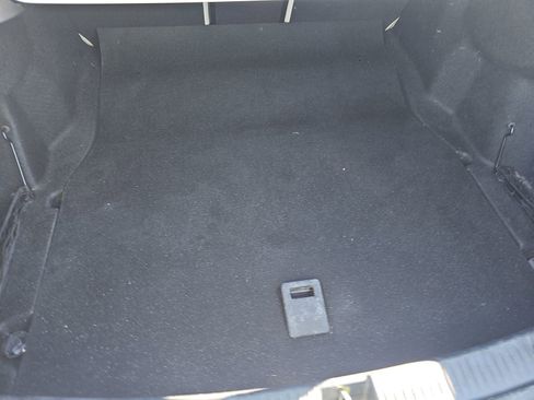 Used 2019 Mercedes-Benz C 300 Sedan image 15