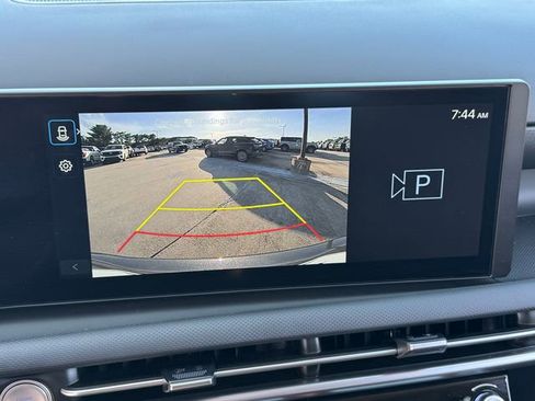 Used 2025 Hyundai Tucson SEL FWD image 25