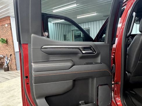 Used 2023 GMC Sierra 1500 AT4 w/ AT4 Premium Package AWD/4WD image 54