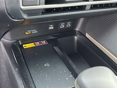 New 2026 Toyota Camry SE image 19