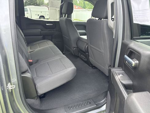 Used 2021 Chevrolet Silverado 1500 LT AWD/4WD image 12