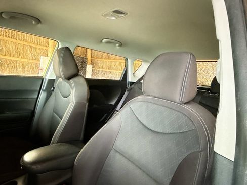Used 2017 Kia Soul FWD image 19