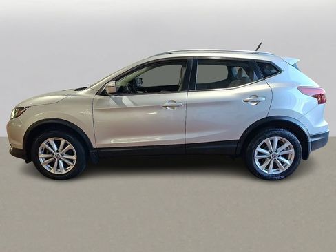 Used 2019 Nissan Rogue Sport SV w/ All-Weather Package AWD/4WD image 5