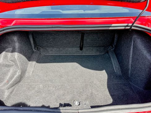 Used 2022 Dodge Challenger GT image 19